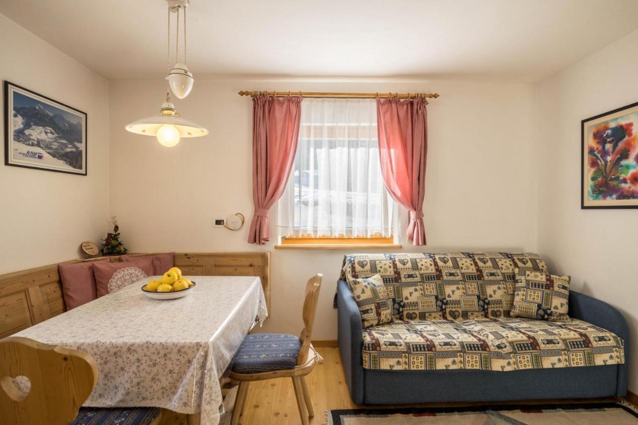 Apartments Primula サン・ヴィジリオ・ディ・マレッベ エクステリア 写真
