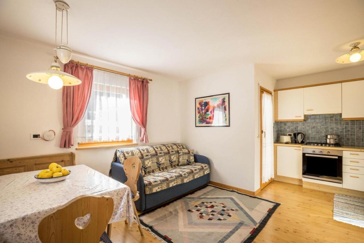 Apartments Primula サン・ヴィジリオ・ディ・マレッベ エクステリア 写真